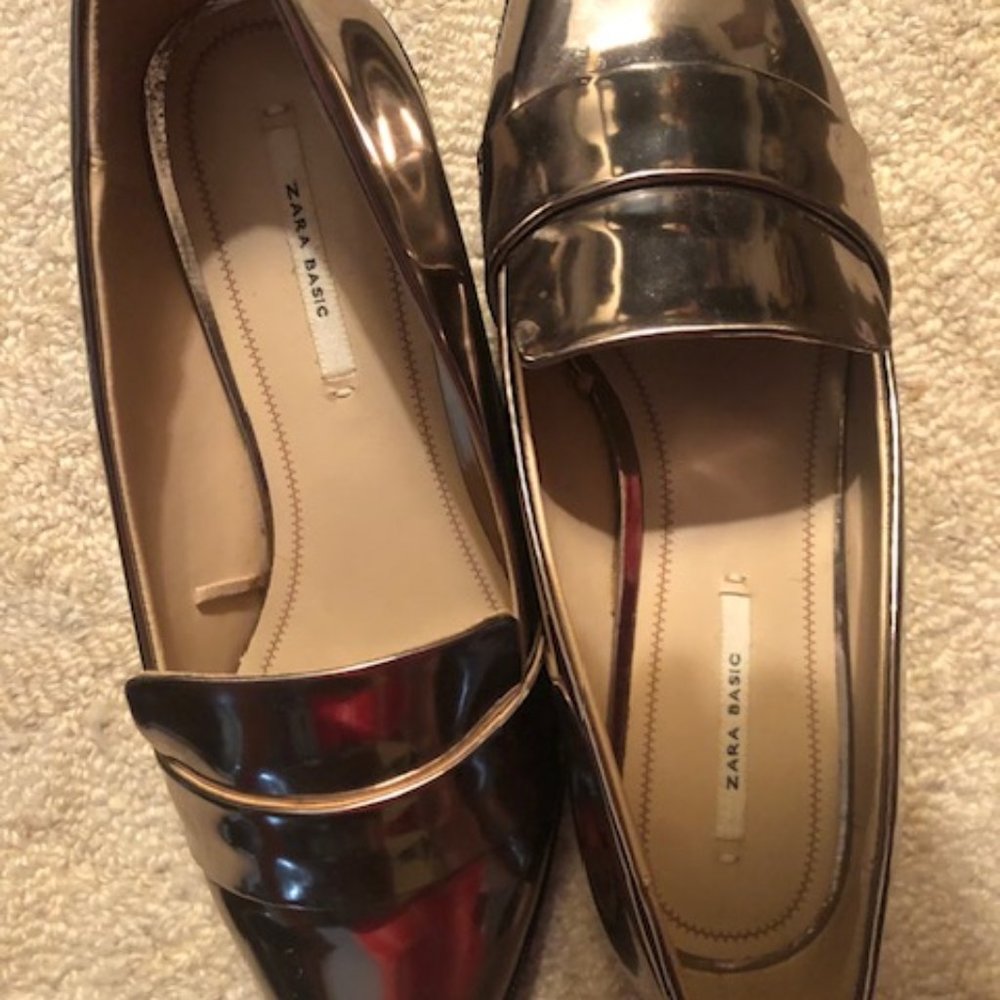 Zara Basics slip ons - NWOT